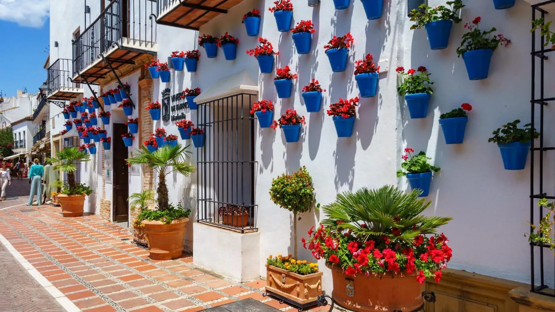 Villa Los Benson By Interhome Marbella